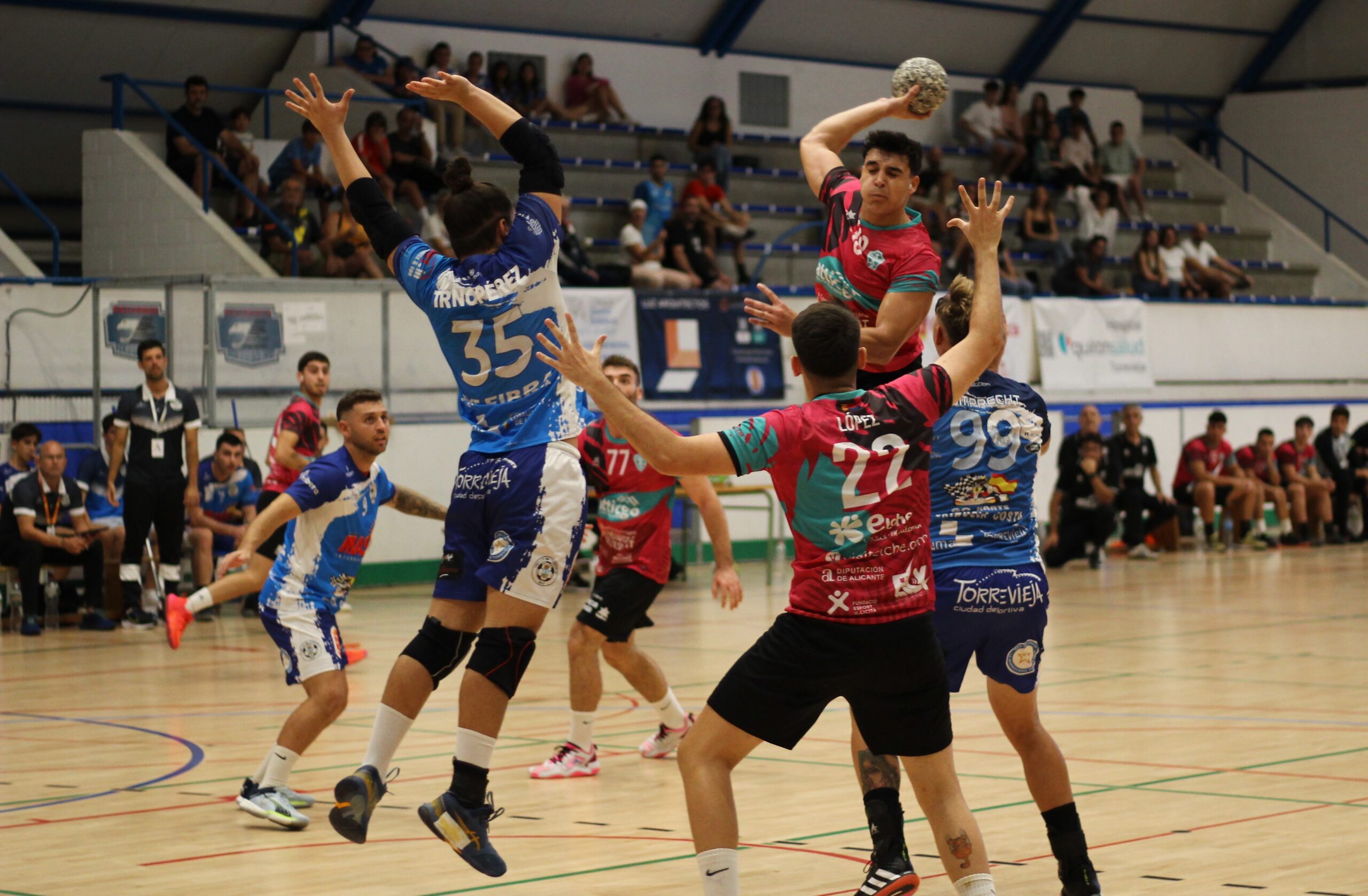 Lee más sobre el artículo El Atticgo BM Elche quiere la cuarta plaza