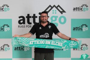 Lee más sobre el artículo Sergio Belda renueva su compromiso con el Atticgo BM Elche