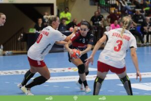 Lee más sobre el artículo Derrota en la pista, victoria en la grada