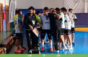 Lee más sobre el artículo Punto sobre la bocina