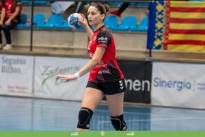 Lee más sobre el artículo Laura Ferrer apuesta por crecer en el CBM Elche
